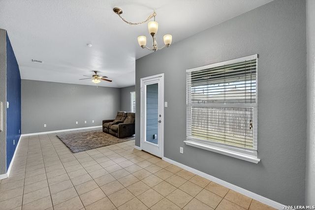 2499 DIAMONDBACK TRL, New Braunfels, TX 78130
