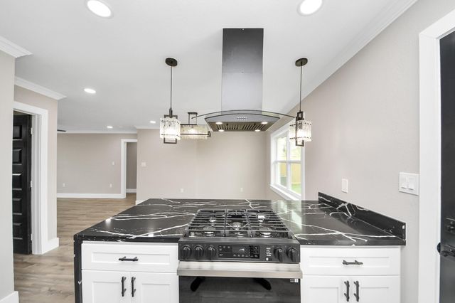 10114 Fairfax Street, Houston, TX 77029