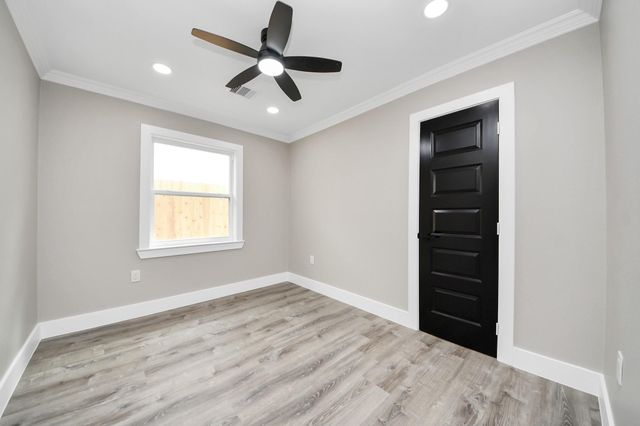 10114 Fairfax Street, Houston, TX 77029