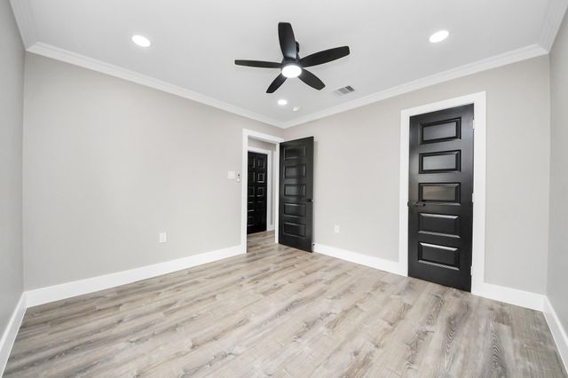 10114 Fairfax Street, Houston, TX 77029