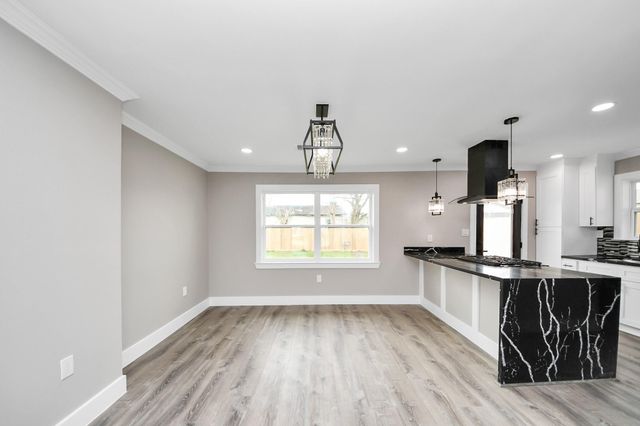 10114 Fairfax Street, Houston, TX 77029