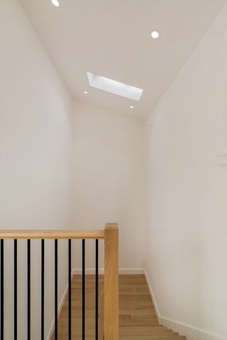 17 South Waverly 1, Boston, MA 02135