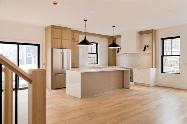 17 South Waverly 1, Boston, MA 02135