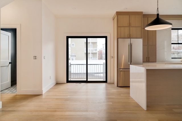 17 South Waverly 1, Boston, MA 02135