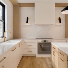 17 South Waverly 1, Boston, MA 02135