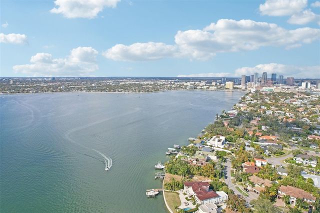 456 MARMORA AVENUE, Tampa, FL 33606