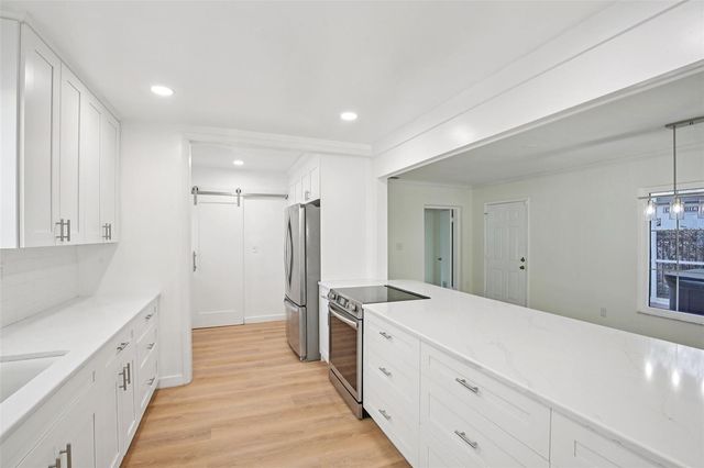 456 MARMORA AVENUE, Tampa, FL 33606