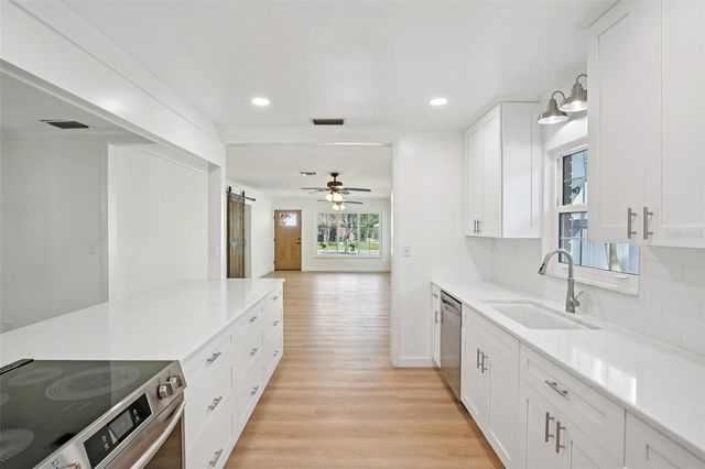 456 MARMORA AVENUE, Tampa, FL 33606