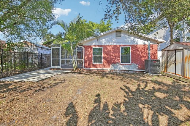 456 MARMORA AVENUE, Tampa, FL 33606