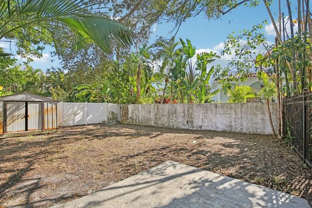 456 MARMORA AVENUE, Tampa, FL 33606