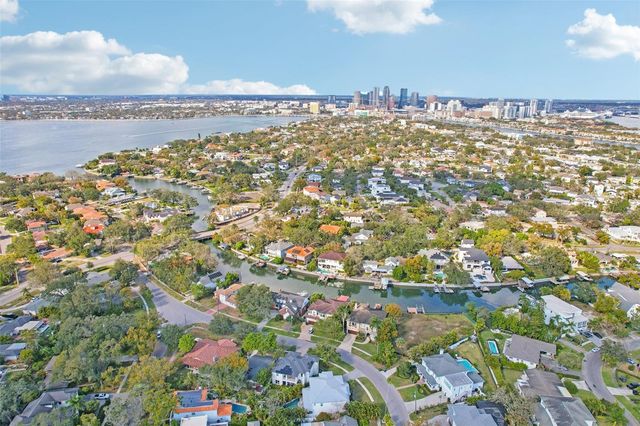 456 MARMORA AVENUE, Tampa, FL 33606