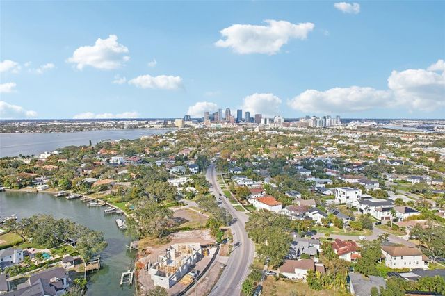 456 MARMORA AVENUE, Tampa, FL 33606