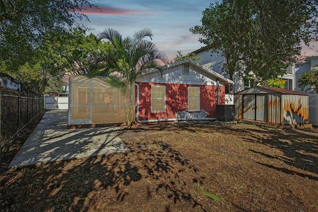 456 MARMORA AVENUE, Tampa, FL 33606