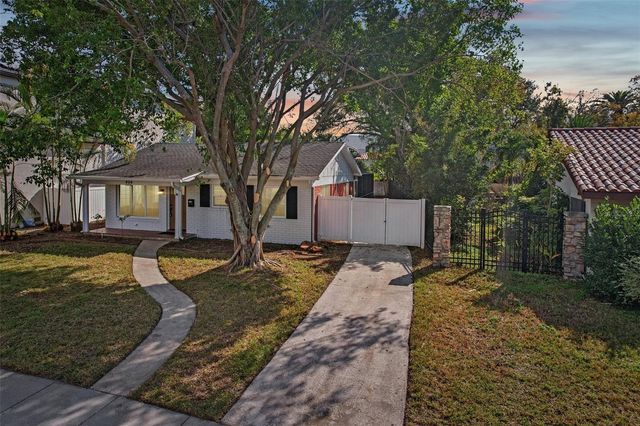 456 MARMORA AVENUE, Tampa, FL 33606