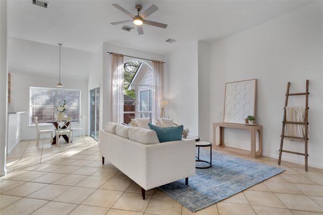 1703 Autumn Fire DR, Cedar Park, TX 78613