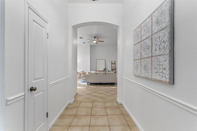 1703 Autumn Fire DR, Cedar Park, TX 78613