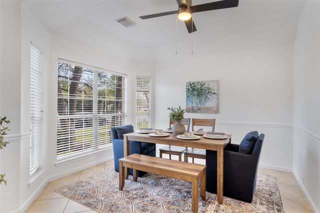 1703 Autumn Fire DR, Cedar Park, TX 78613