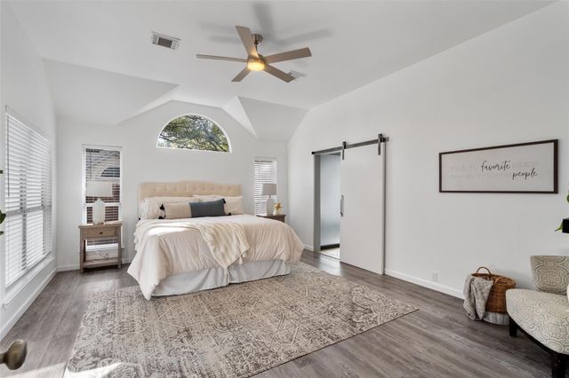 1703 Autumn Fire DR, Cedar Park, TX 78613