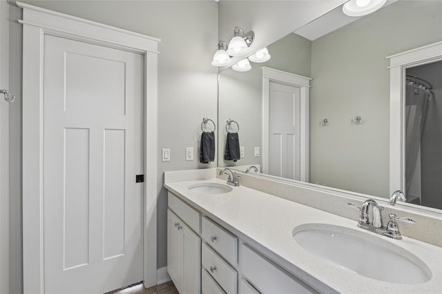3312 13th Avenue SE, Altoona, IA 50009