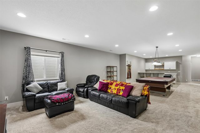 3312 13th Avenue SE, Altoona, IA 50009