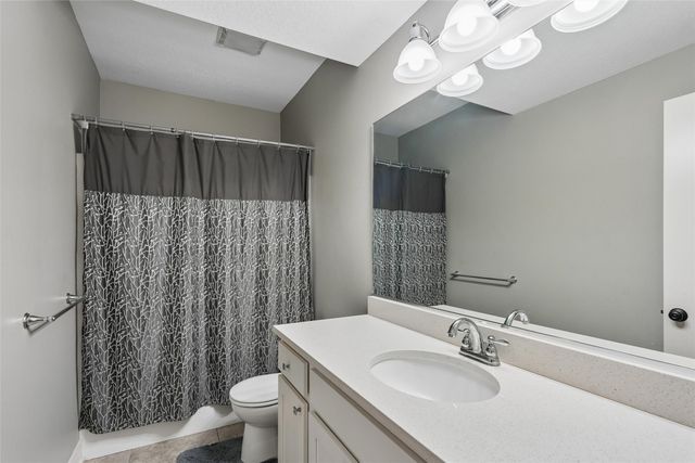 3312 13th Avenue SE, Altoona, IA 50009