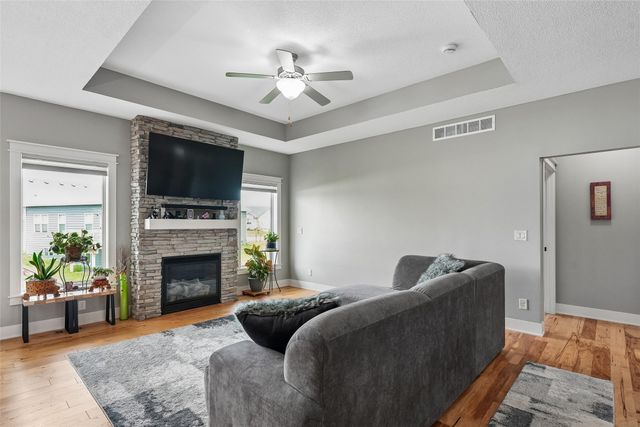 3312 13th Avenue SE, Altoona, IA 50009