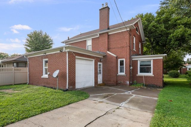 2914 25th Avenue, Moline, IL 61265