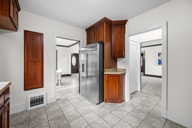 2914 25th Avenue, Moline, IL 61265