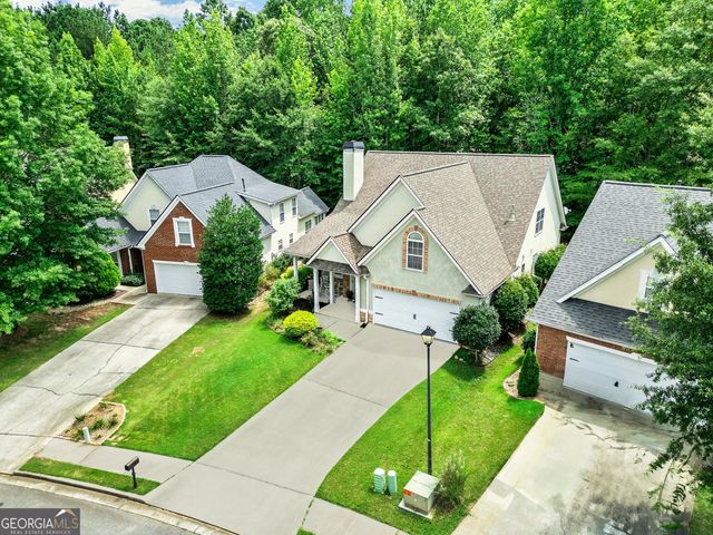 10 Fenway Court, Newnan, GA 30265