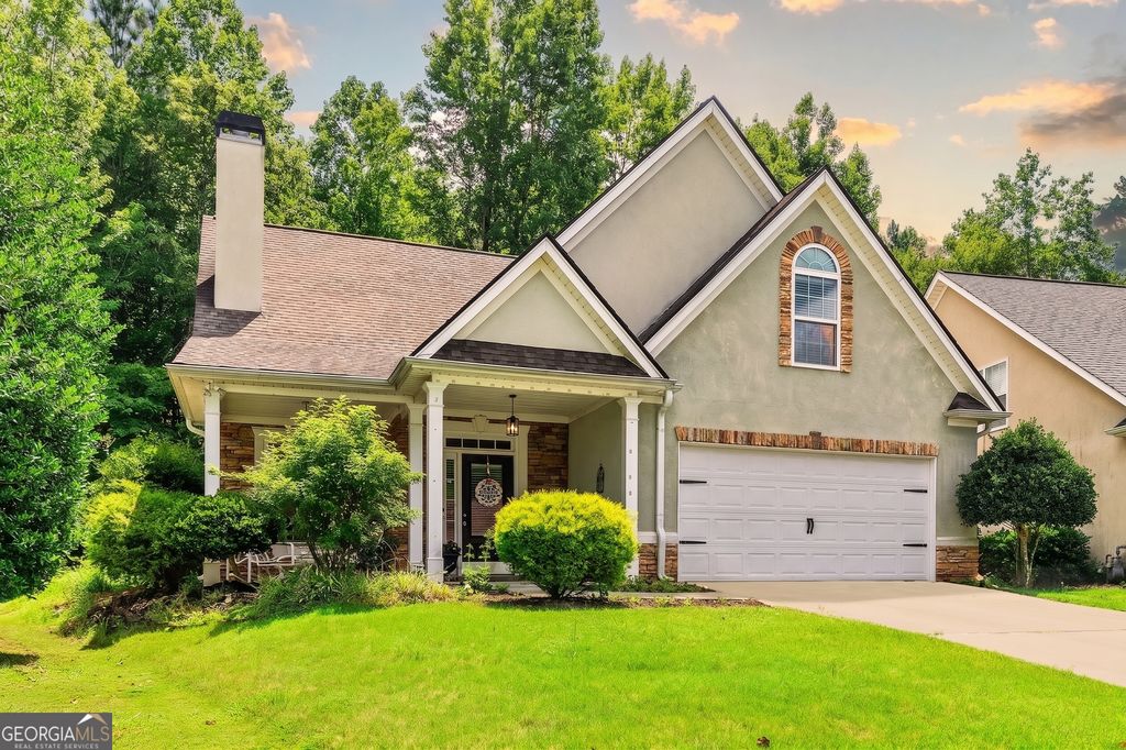 10 Fenway Court, Newnan, GA 30265