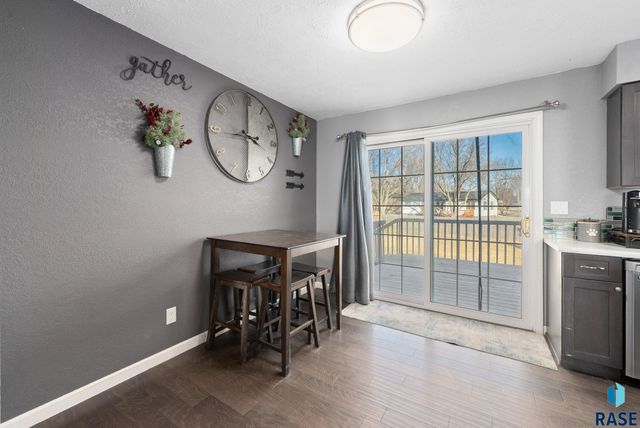 6008 W Cheyenne Dr Drive, Sioux Falls, SD 57106