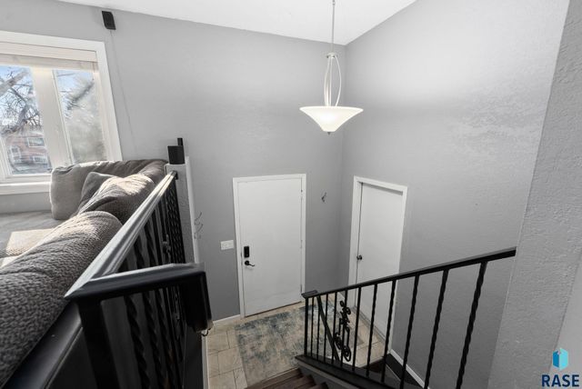 6008 W Cheyenne Dr Drive, Sioux Falls, SD 57106