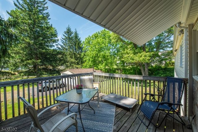 82 State Route 15, Jefferson Twp., NJ 07885
