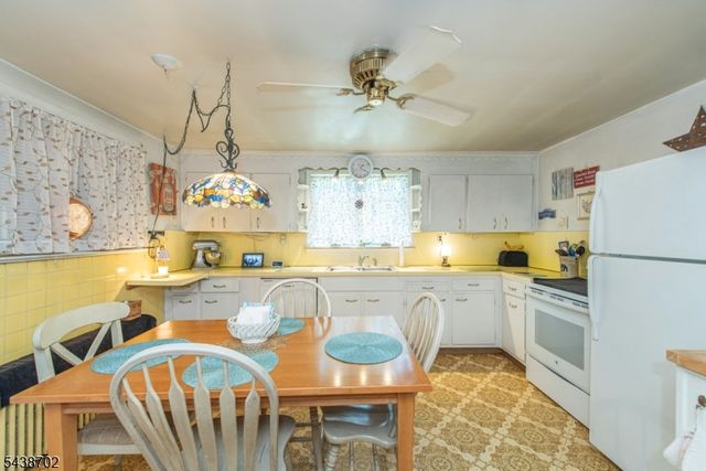 82 State Route 15, Jefferson Twp., NJ 07885
