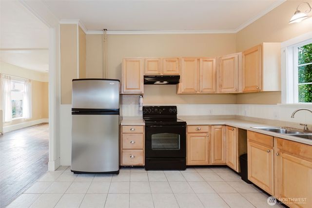 1404 Burwell Street, Bremerton, WA 98337