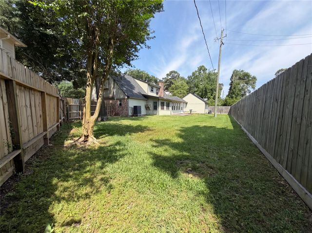 17406 Ridge Top Drive, Houston, TX 77090