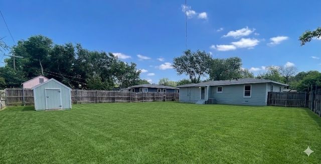 217 Terry Road, Hurst, TX 76053