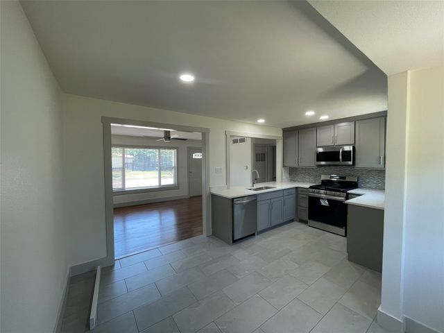 217 Terry Road, Hurst, TX 76053