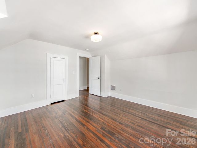 518 5th Avenue, Gastonia, NC 28052