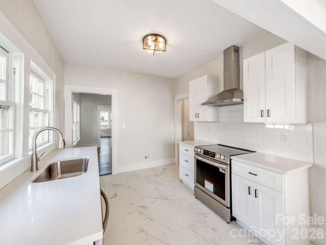 518 5th Avenue, Gastonia, NC 28052