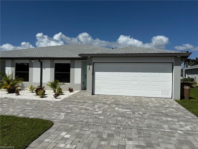 313 SW 47th TER, Cape Coral, FL 33914