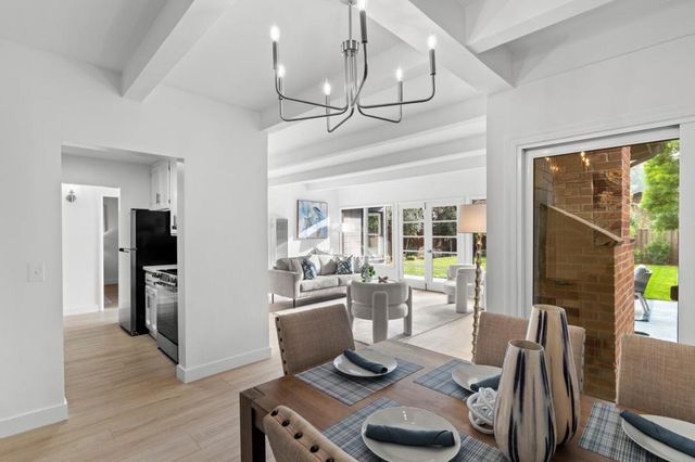 80 Watkins Avenue, Atherton, CA 94027