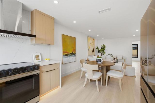 2107 39th Avenue, San Francisco, CA 94116