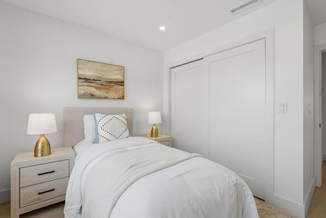 2107 39th Avenue, San Francisco, CA 94116