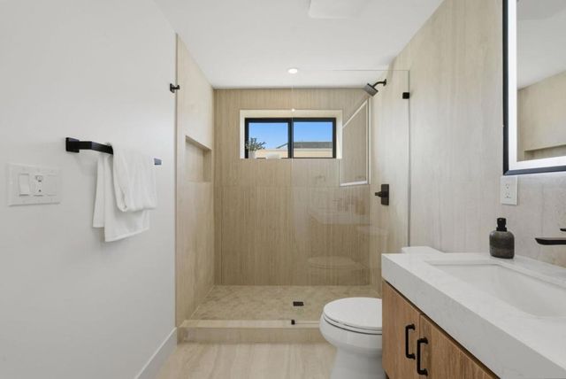 2107 39th Avenue, San Francisco, CA 94116