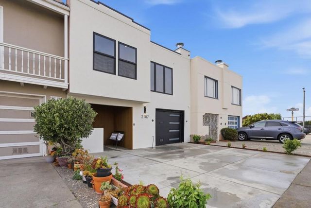 2107 39th Avenue, San Francisco, CA 94116