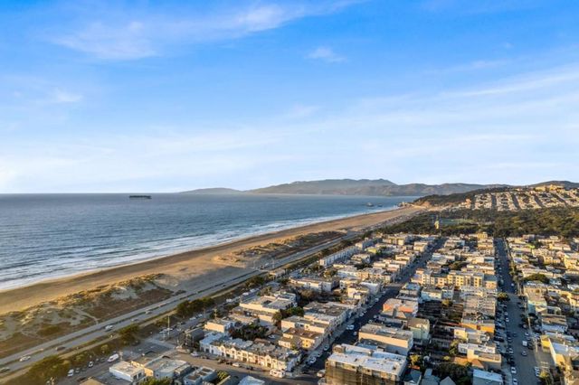 2107 39th Avenue, San Francisco, CA 94116