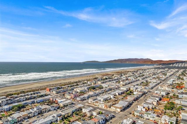 2107 39th Avenue, San Francisco, CA 94116