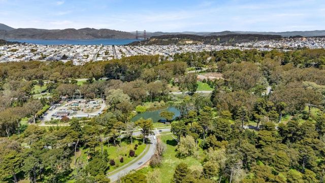 2107 39th Avenue, San Francisco, CA 94116