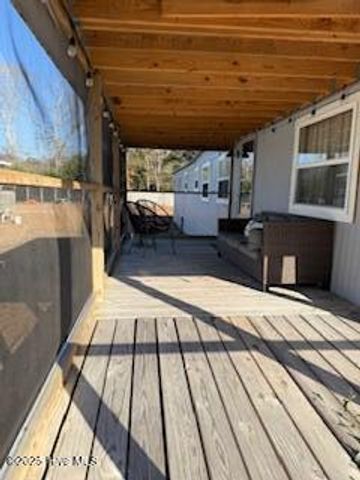 2202 SW Azalea Drive SW, Supply, NC 28462